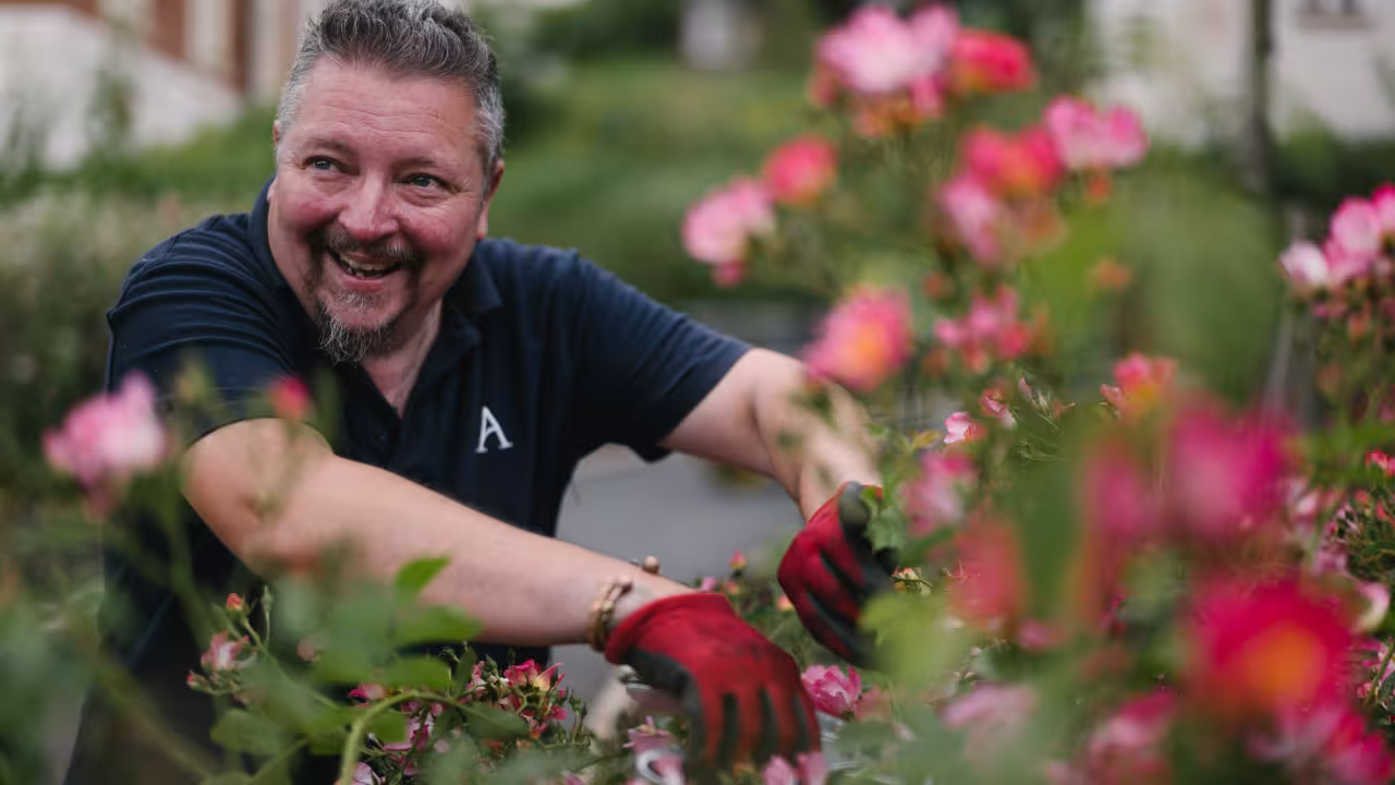Gardener at Audley St Georges Place